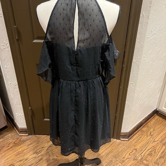 NWT BCBGeneration Women's Halter Cold Shoulder Ruffle Sz 10 Black Holiday Dress - Picture 6 of 7